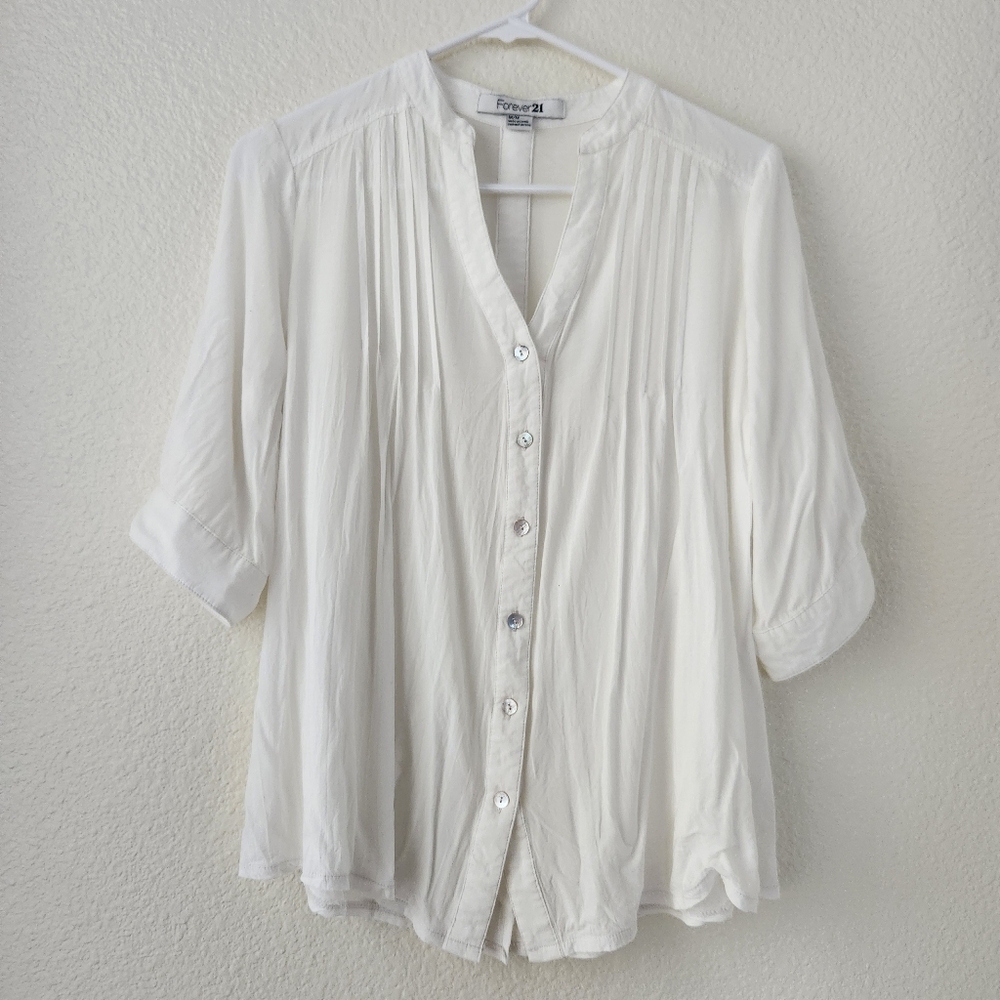 Forever 21 Lightweight Pintuck Winter White Blouse Size Medium Boho Cottagecore
